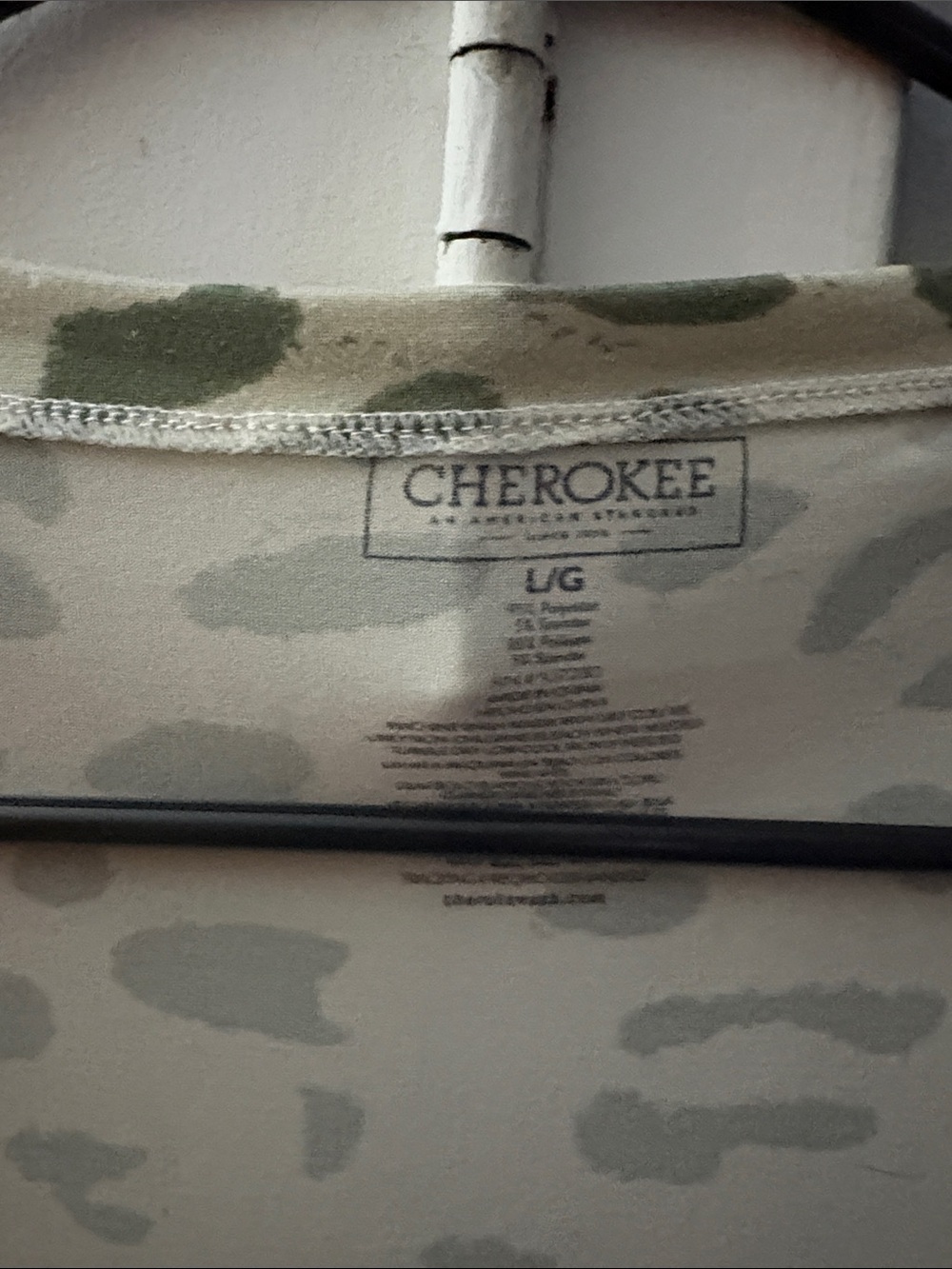 Cherokee Open-Front Animal Print Robe - Cream & Olive - Picture 2 of 4